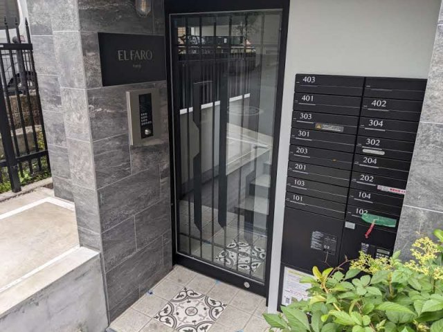 エルファーロ代々木0304号室 エントランス