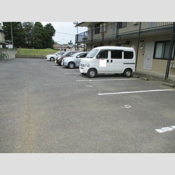 エスポワール　壱番館 駐車場