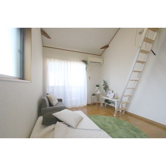 エム　カルチェ 内観