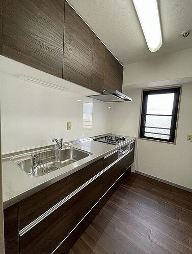 ライオンズステーションプラザ南浦和11階 キッチン　新規交換済み