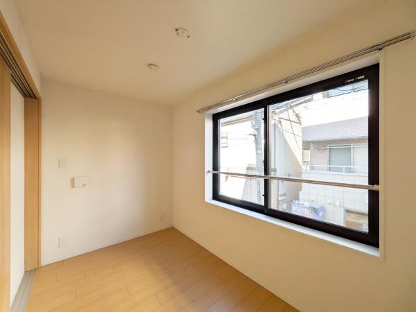 プラティーク旗の台ヒルサイド2階 リビング