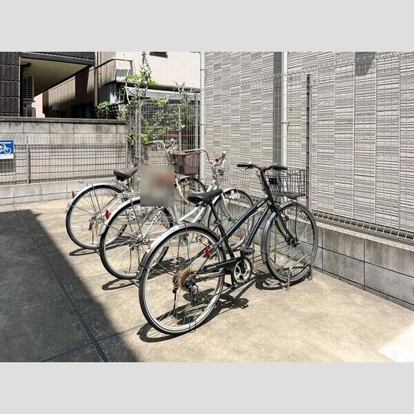 ノエル高砂 駐輪場