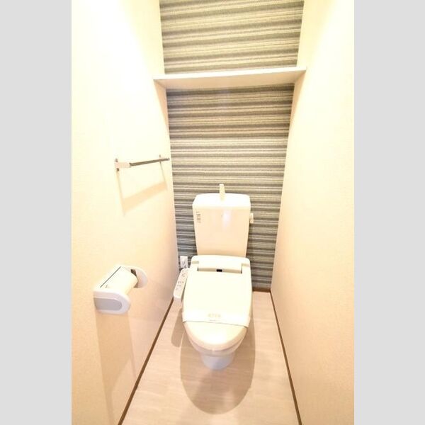 延沢戸建て　C棟 温水洗浄暖房便座