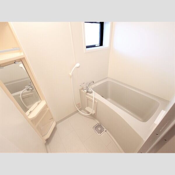 ソリアード　Ⅱ 浴室