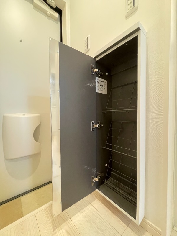 マウ東高円寺1階 収納