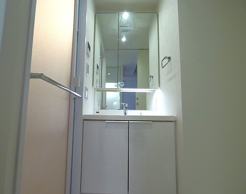 ローレルコート市ヶ谷 洗面台