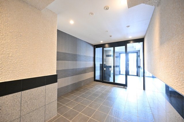 Log Ginza Higashi4階 ロビー