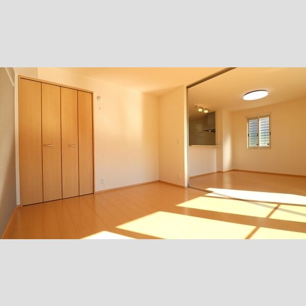 ルミエル　N101号室 ★洋室7帖★