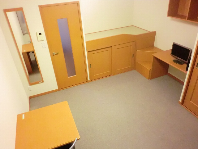 レオパレス関口 リビング