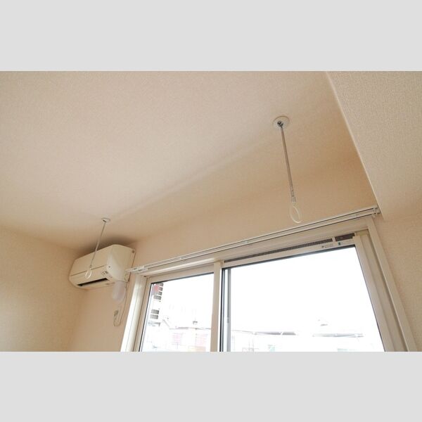 M.Oハイツ31 室内物干し