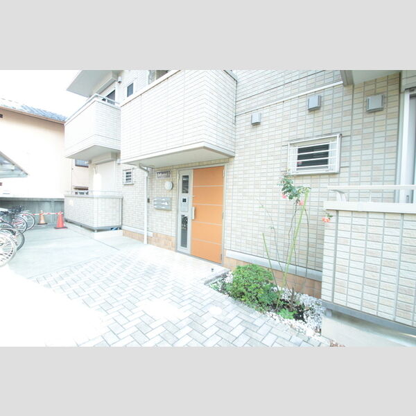 ベルウッドⅡ 田園調布201号室 エントランス