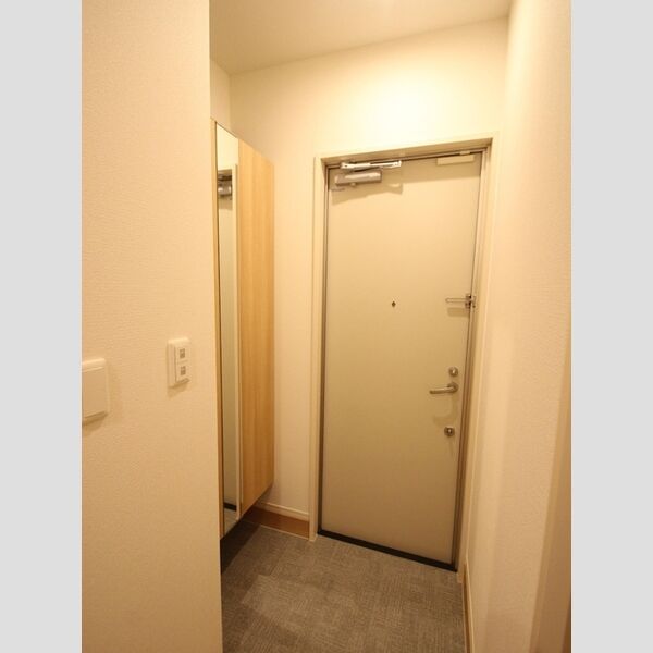 BLESS昭島　A 玄関