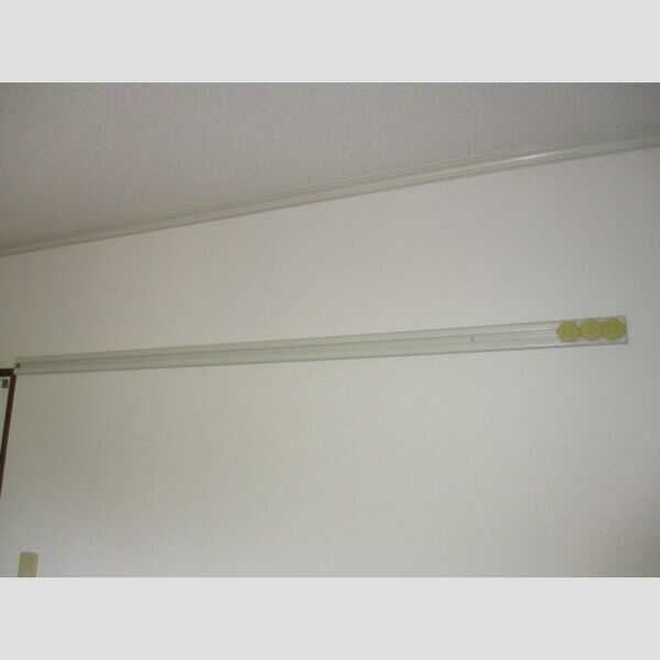 エーデルハイム　DEFF105号室 F105(ハングバー)