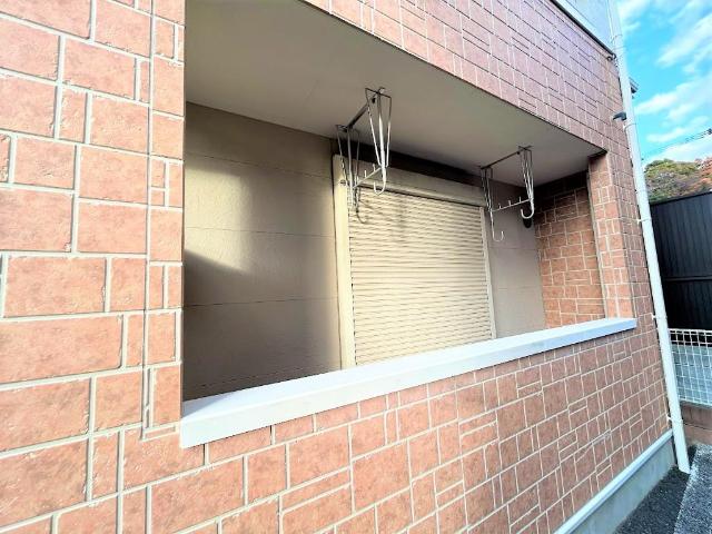 Ｌａ　ｇｌｙｃｉｎｅ101号室 窓シャッター