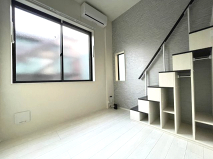 ハルティーニ0106号室 リビング