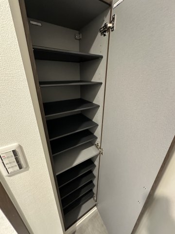 ベイルーム長後 玄関