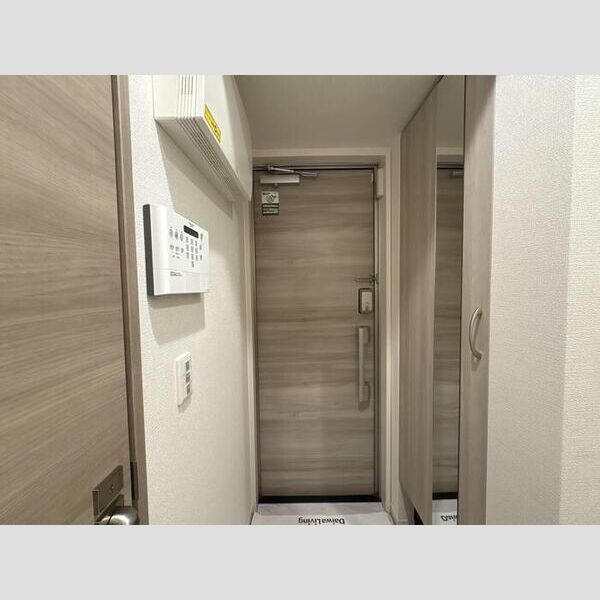 セレスティア扇Ⅲ201号室 玄関