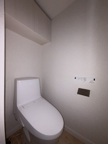 GENOVIA二子新地0416号室 トイレ