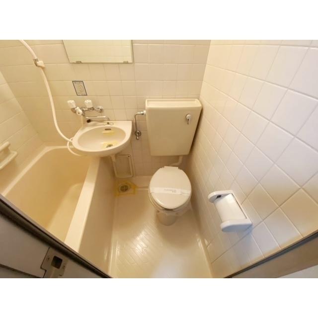 クレール八雲2階 バス