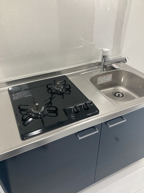 ＰＩＮＥＳ平和台0301号室 キッチン