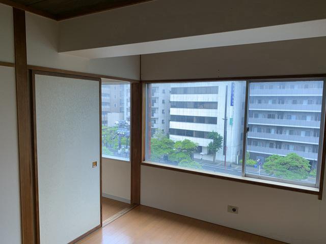 イズミビル 寝室