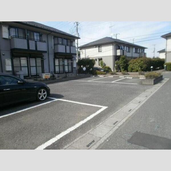 プリシェール蔵 駐車場