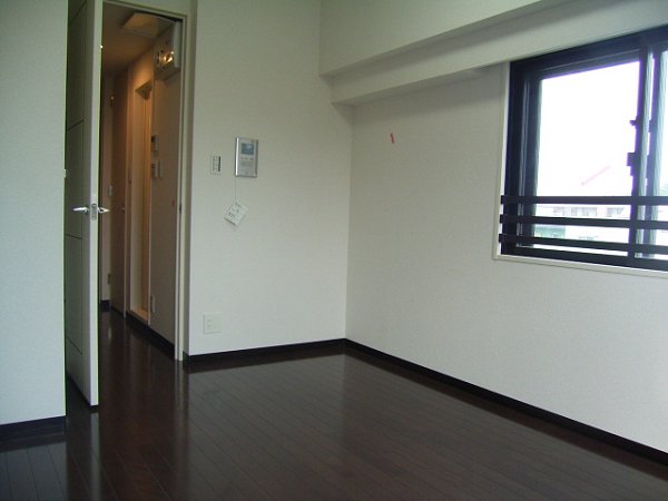 フェニックス新横濱エオール5階 同建物別部屋の参考画像