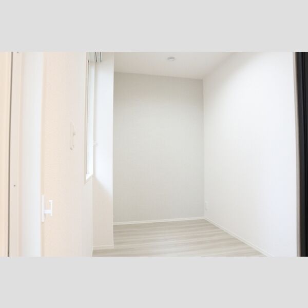 ラポーム西川口202号室 洋室