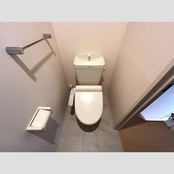 エバーグリーン栄 温水洗浄便座