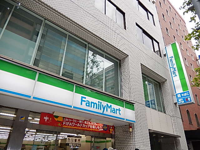 ガラ・シティ日本橋人形町8階 【コンビニエンスストア】「ファミリーマート」まで109ｍ