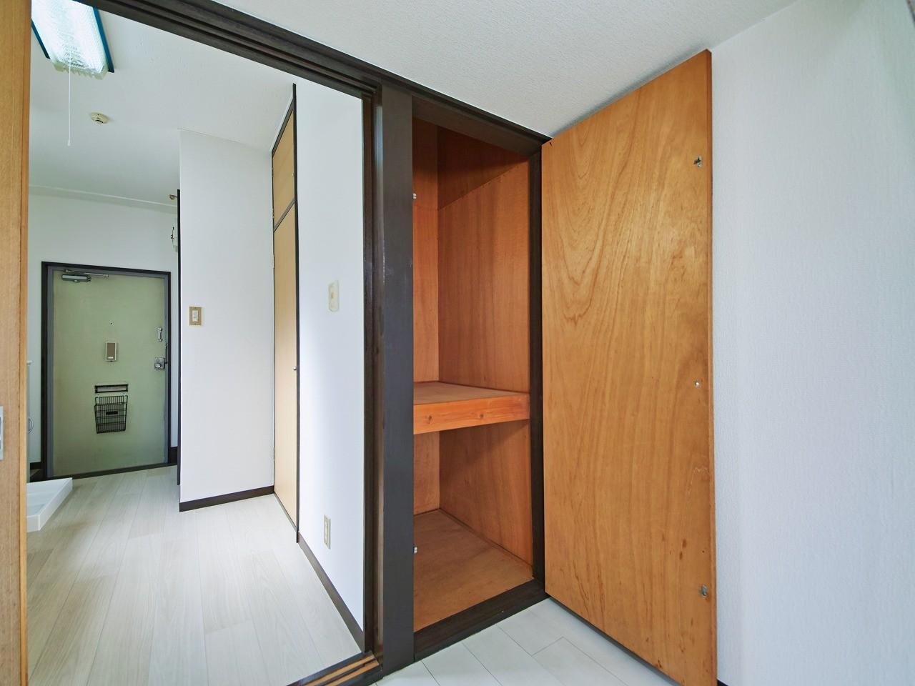ドリームコーポ203号室 収納①