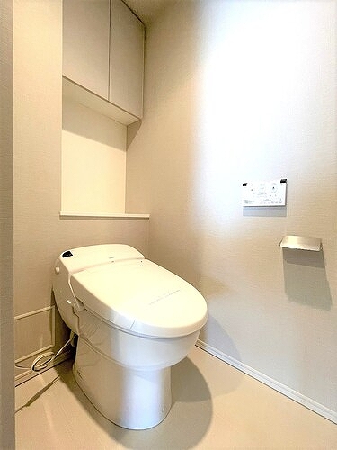 王子飛鳥山ザ・ファーストタワー＆レジデンス　タワー棟17階 トイレ　※内装後2022年8月撮影の写真