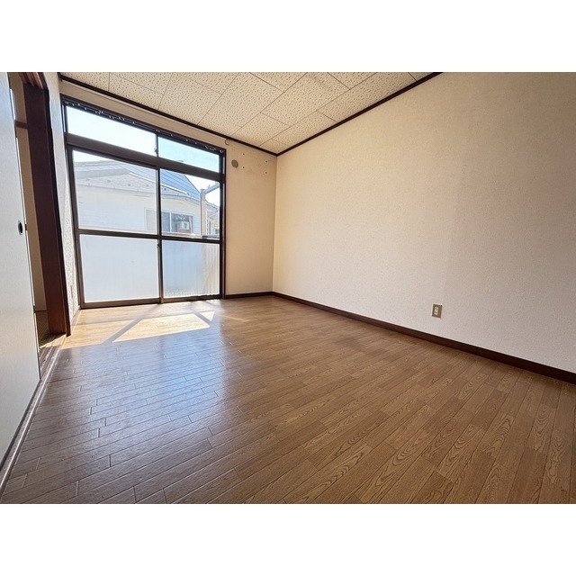 アーバンライフ鵠沼神明 洋室