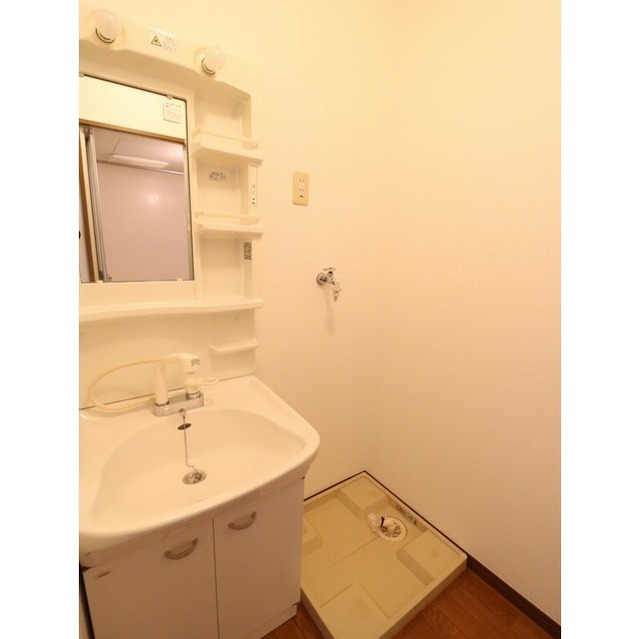 アンプルールブワ湘南 ※他のお部屋の参考写真です