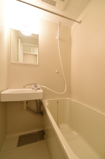 ウィンズ・パレ西落合 お風呂