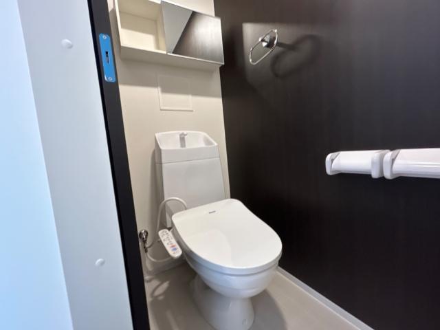 ルーチェス弁天 シャワー付トイレ