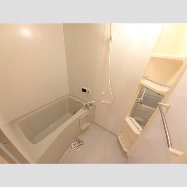 フォリオ春日部 浴室