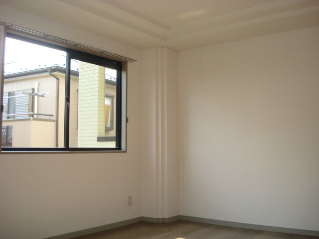 リバティヒルズ ２Ｆ洋室