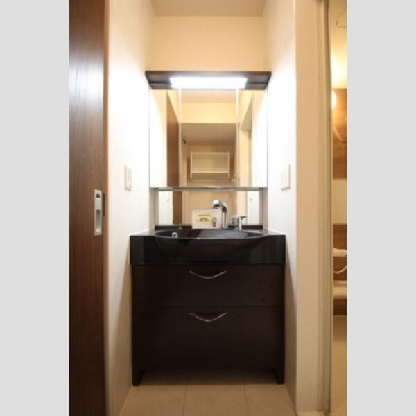 ヴェルデ大島田 洗髪洗面化粧台