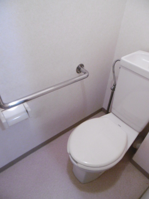 クイーンベル0406号室 トイレ