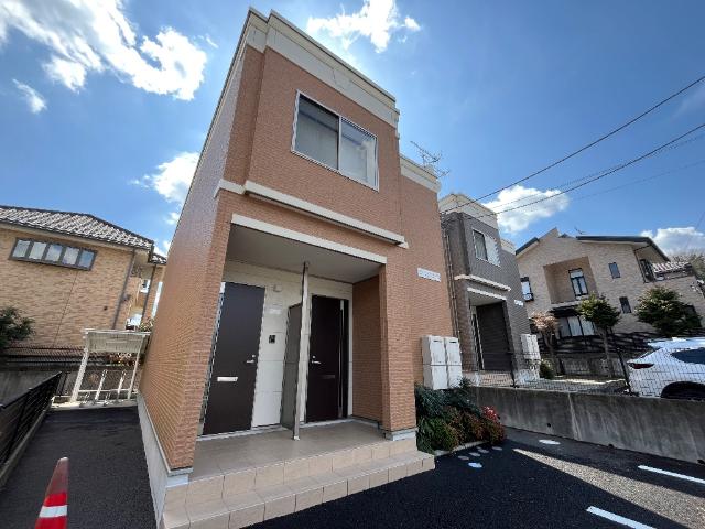 アモーレ　シンフォニア 外観写真（昼）