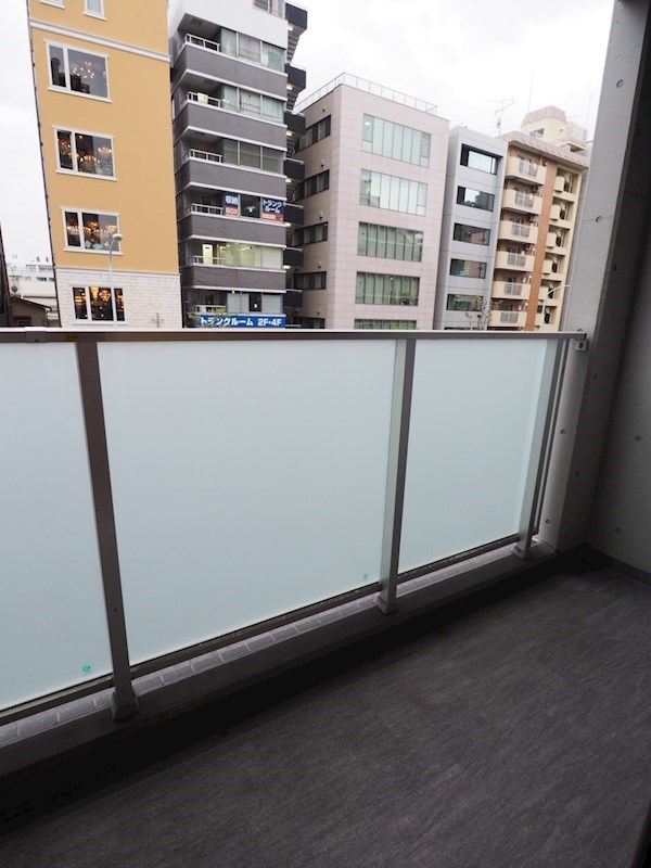 レジディア中目黒Ⅱ3階 バルコニー