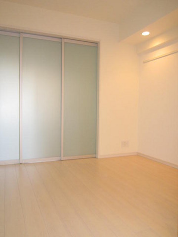 ガーラ・プレシャス横濱関内4階 使い勝手のいい寝室です