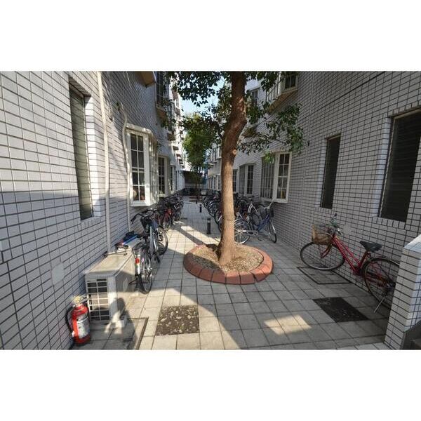 ベルシティ川口1号棟108号室 同建物別部屋の参考画像