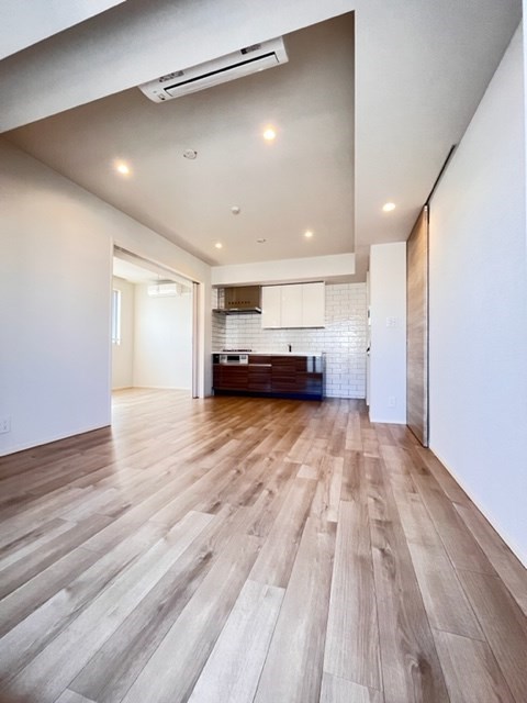 クレヴィアリグゼ日暮里5階 リビング