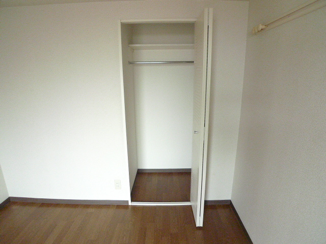 プランドール西船橋0103号室 収納