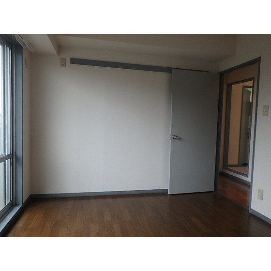 グリーンヒル弥生台306号室 リビング