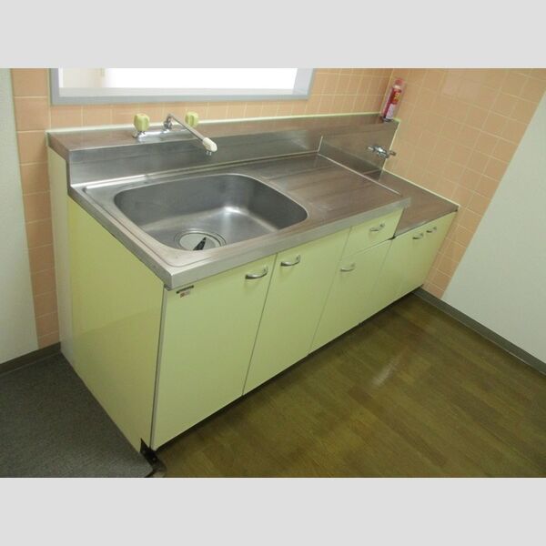 ラフィネ西都賀 キッチン