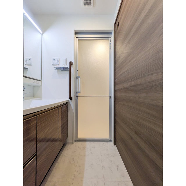 プライムガーデン若木0510号室 内観