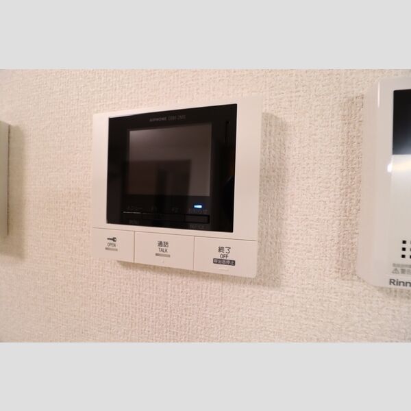 Nanala緑町201号室 モニター付きインターホン
